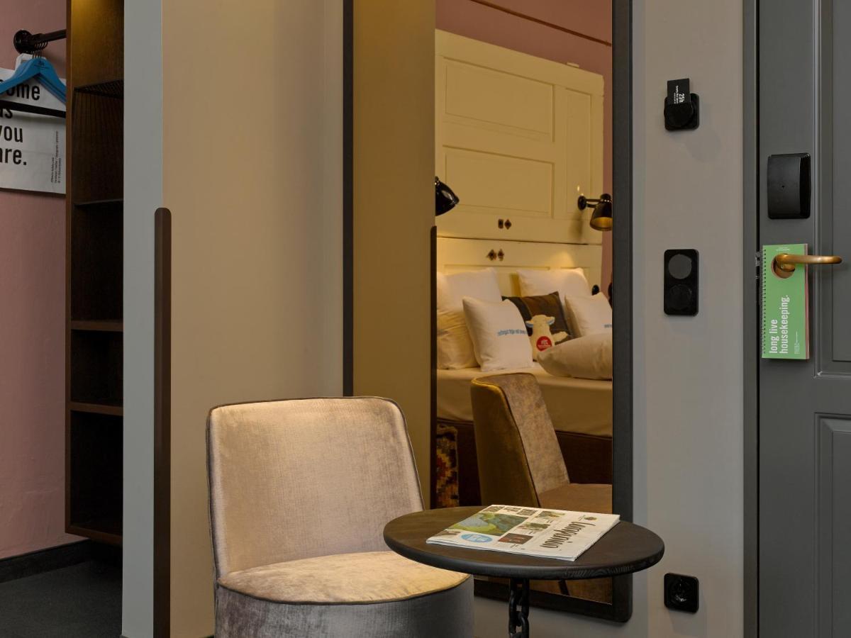 25Hours Hotel Altes Hafenamt Hamburg Bagian luar foto