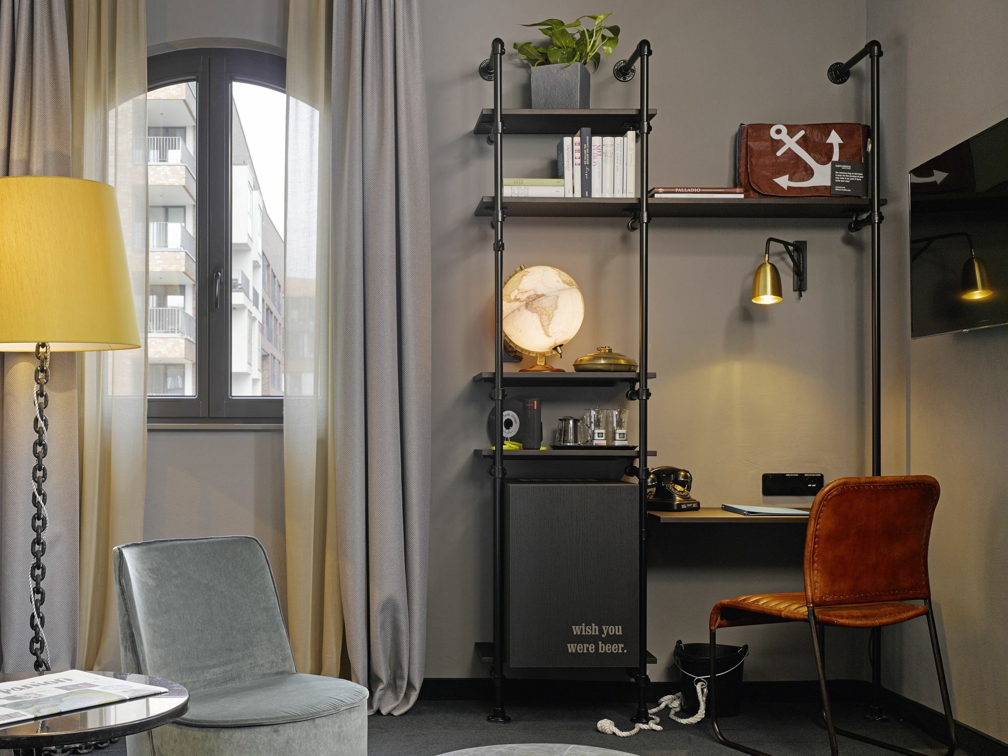 25Hours Hotel Altes Hafenamt Hamburg Bagian luar foto